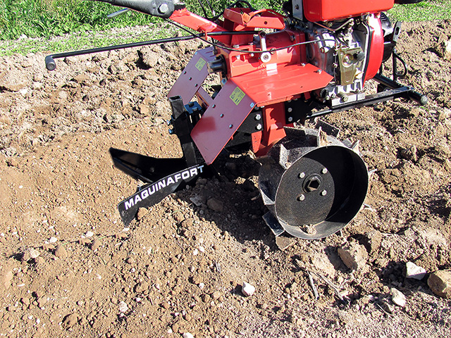 Sulcador Maquinafort S-700 para Motocultivadores à diesel 9,0 cv e 10,0 cv