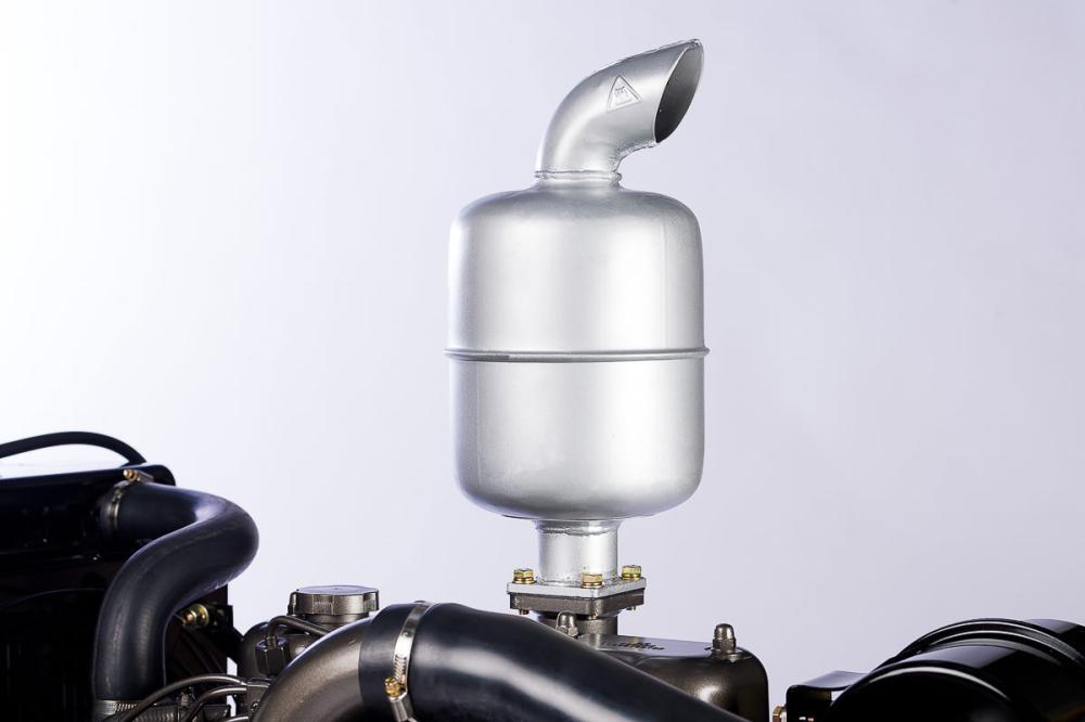 Motor Estacionário Branco BD-30 E 30 CV 3 Cilindros 1800 RPM a Diesel - Partida Elétrica