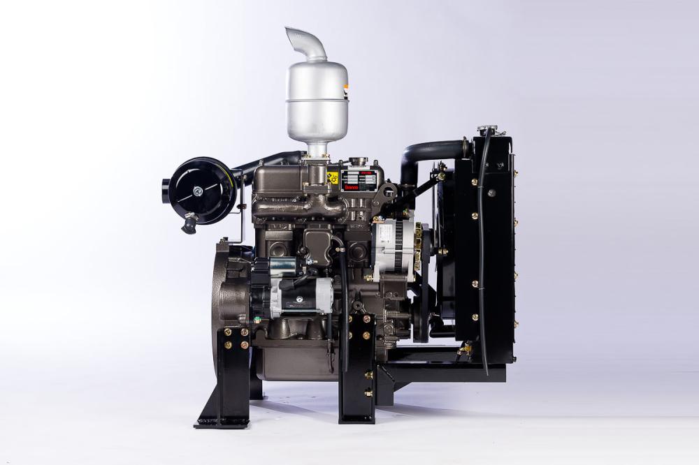 Motor Estacionário Branco BD-30 E 30 CV 3 Cilindros 1800 RPM a Diesel - Partida Elétrica