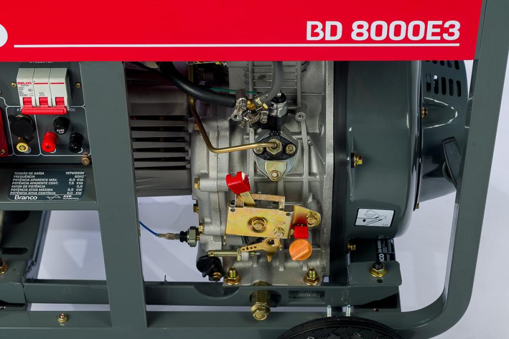 Gerador de energia Branco BD-8000 E3 8,0 kVA - partida elétrica - trifásico - 380V